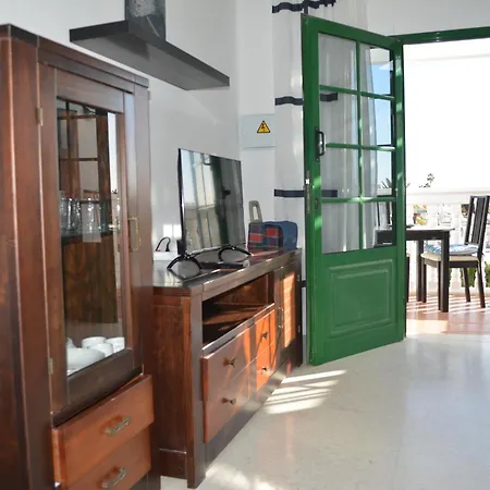 Apartamento Oasis Playa Chica Con Terraza A 100m Del Mar