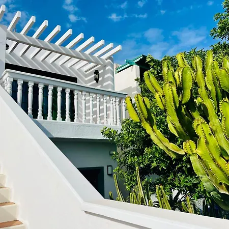 Apartamento Oasis Playa Chica Con Terraza A 100m Del Mar Tías
